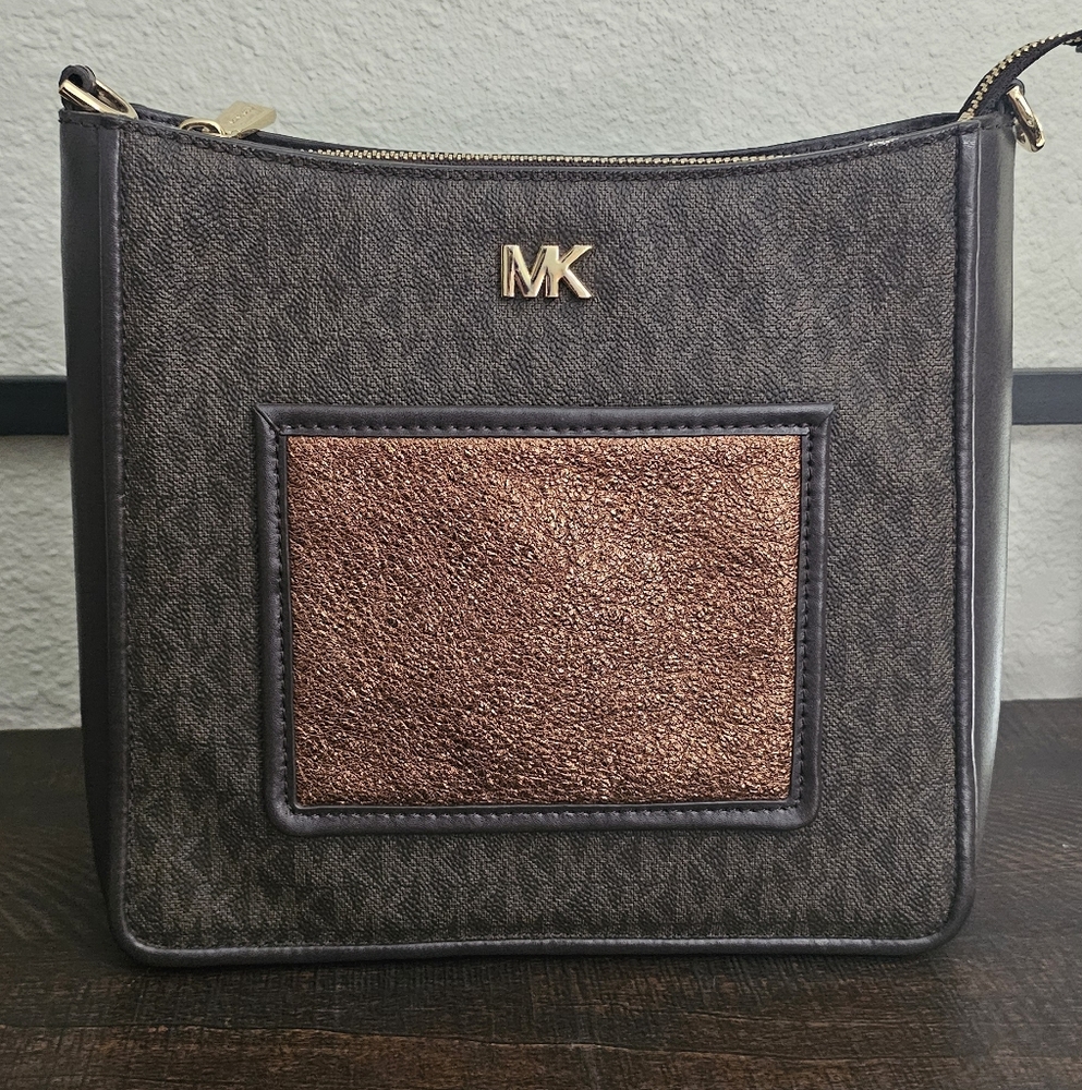 Bronze and monogram mk crossbody - Picture 2 of 5